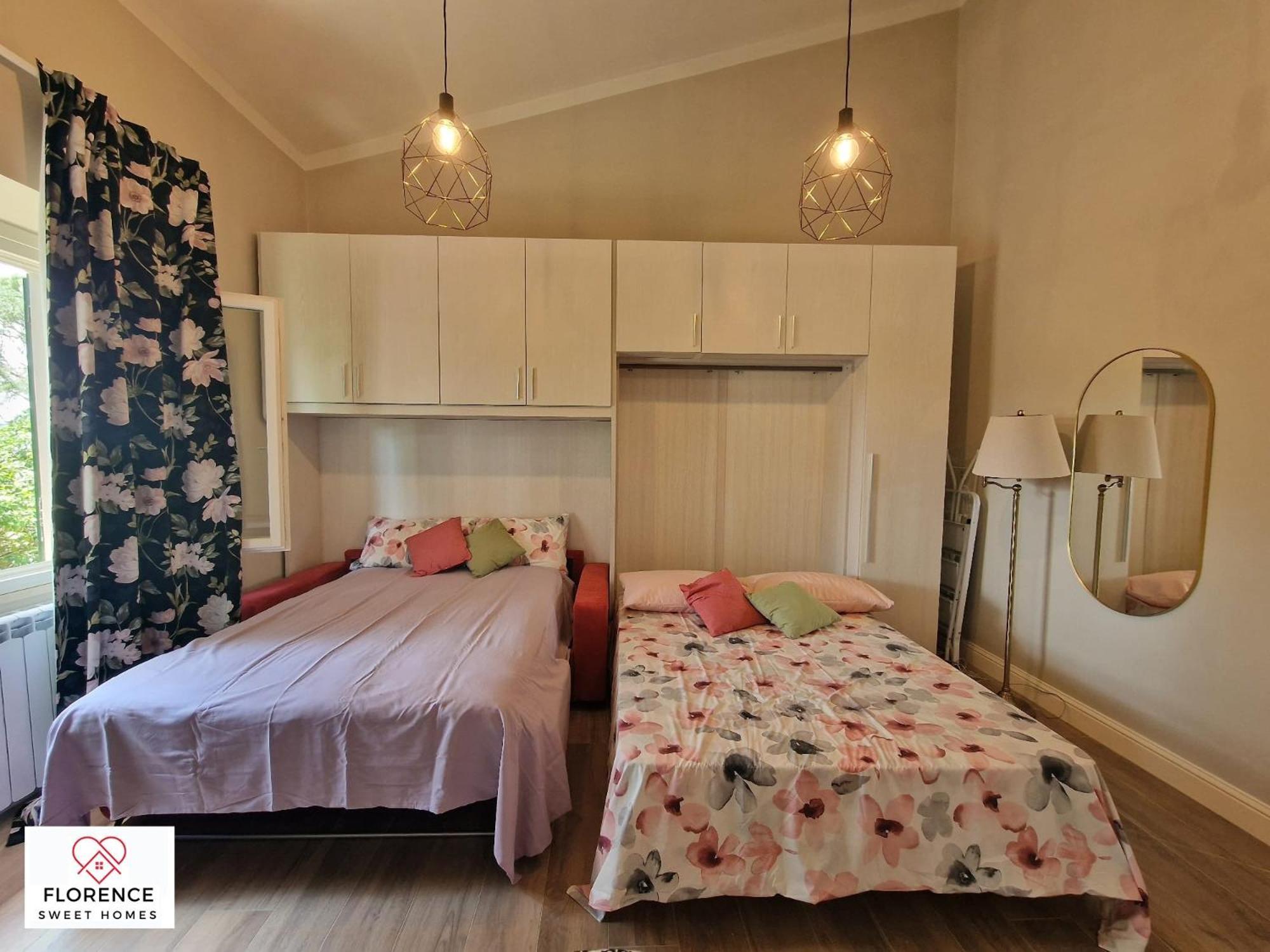 Lella Apartment With Free Parking By Florence Sweet Homes Екстериор снимка