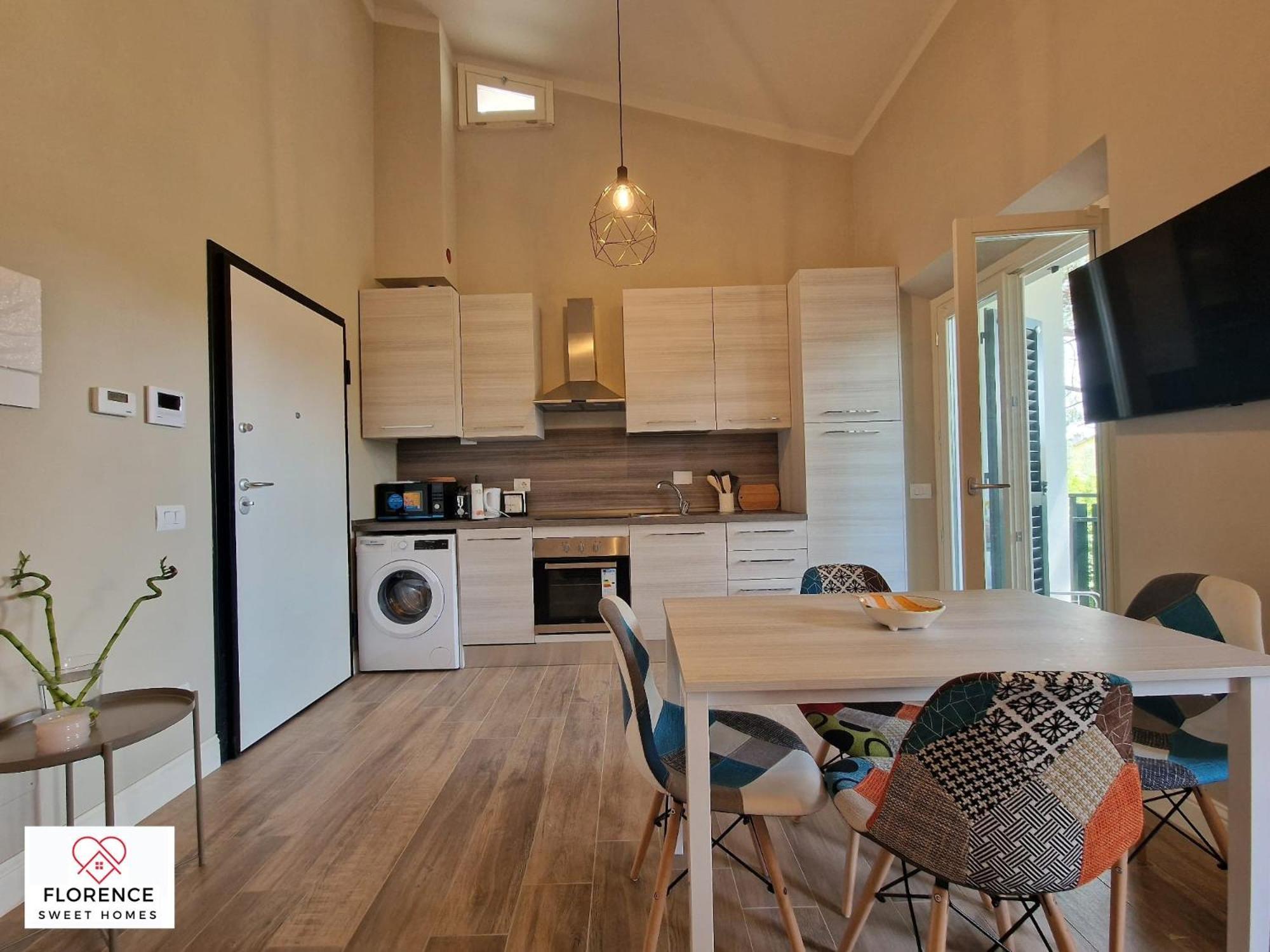 Lella Apartment With Free Parking By Florence Sweet Homes Екстериор снимка
